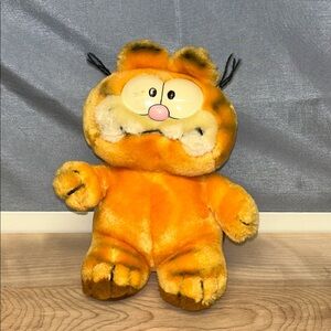 Garfield Plush Vintage Dakin & Company 1981 Made in Korea 8 inches